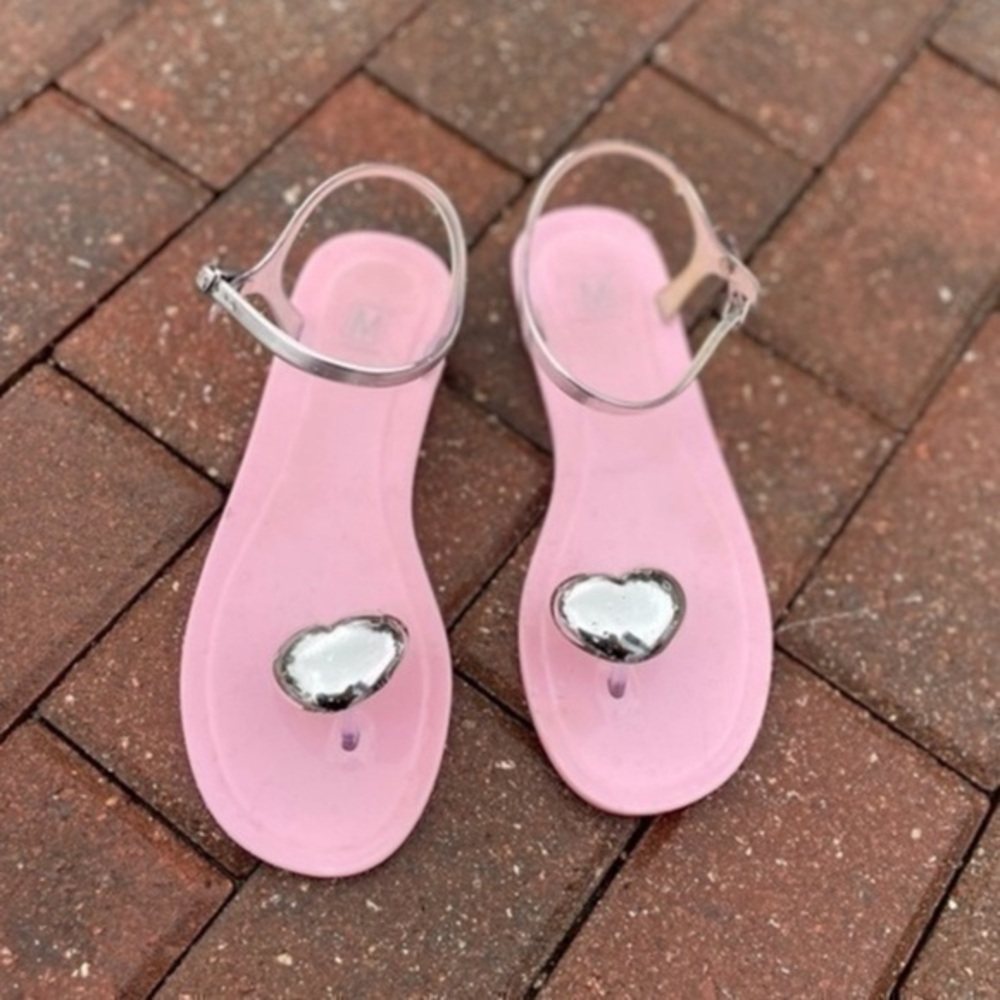 Maker’s Pink Adult Jellies With Silver Heart Embellishment Size 9